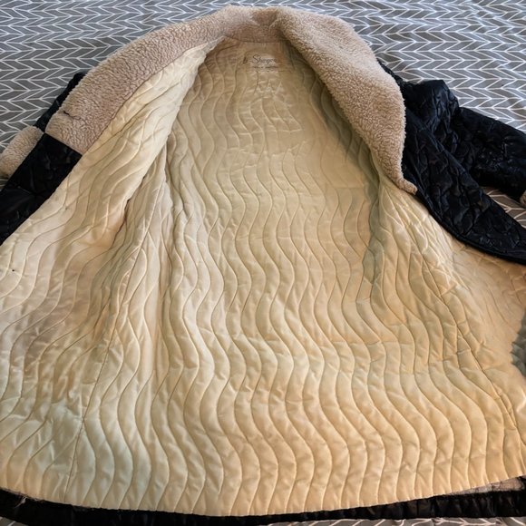 Vintage 70s quilted coat with faux fur collar and cuffs - Picture 6 of 7